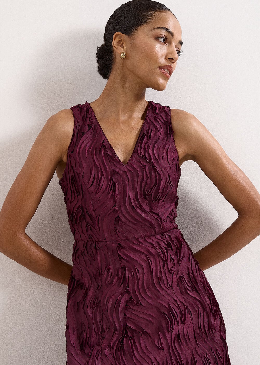 The Aveline Midi Dress - Image 4 The Aveline Midi Dress