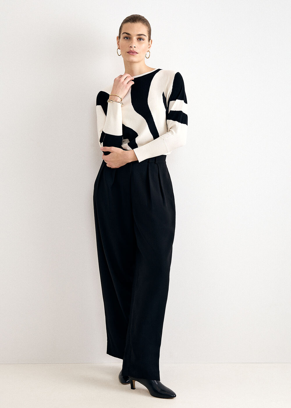 The Camille High-Rise Wide-Leg Jeans - Image 3 The Camille High-Rise Wide-Leg Jeans