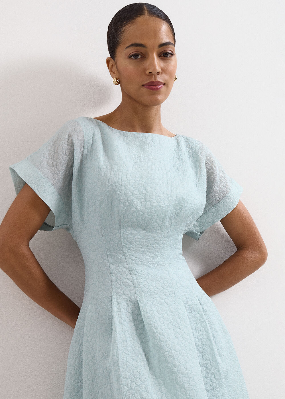 The Celeste Pleated Midi Skirt - Image 4 The Celeste Pleated Midi Skirt