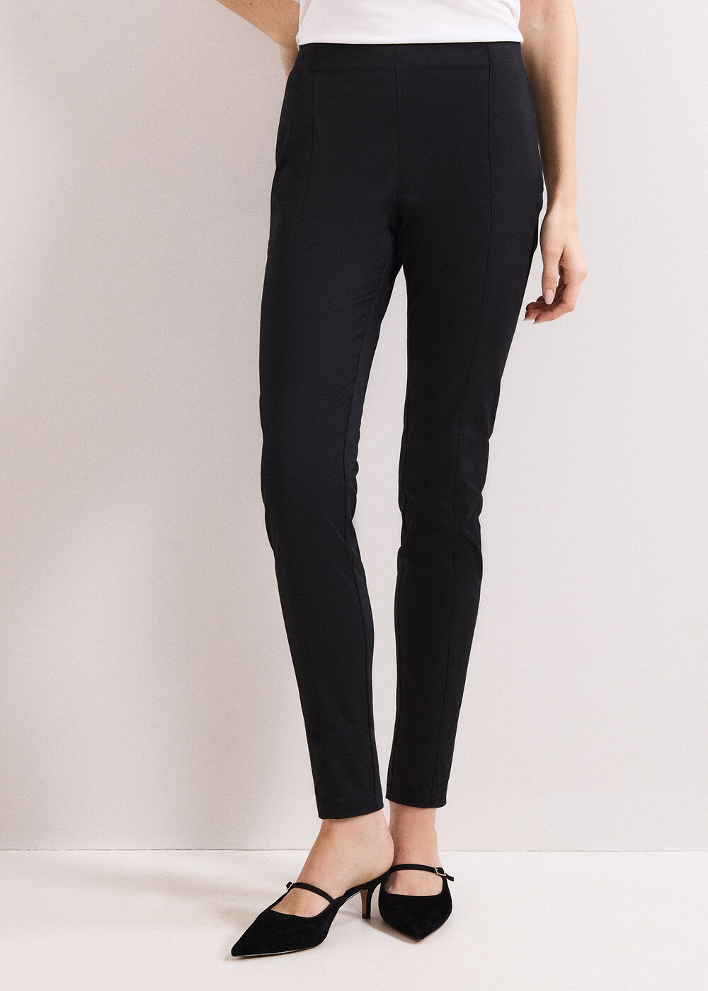 The Cordelia High-Rise Slim-Fit Jeans - Image 3 The Cordelia High-Rise Slim-Fit Jeans