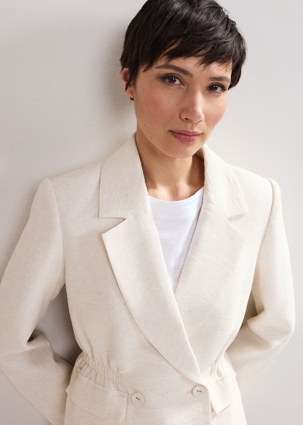 The Genevieve Contemporary Structured Jacket - Image 4 The Genevieve Contemporary Structured Jacket
