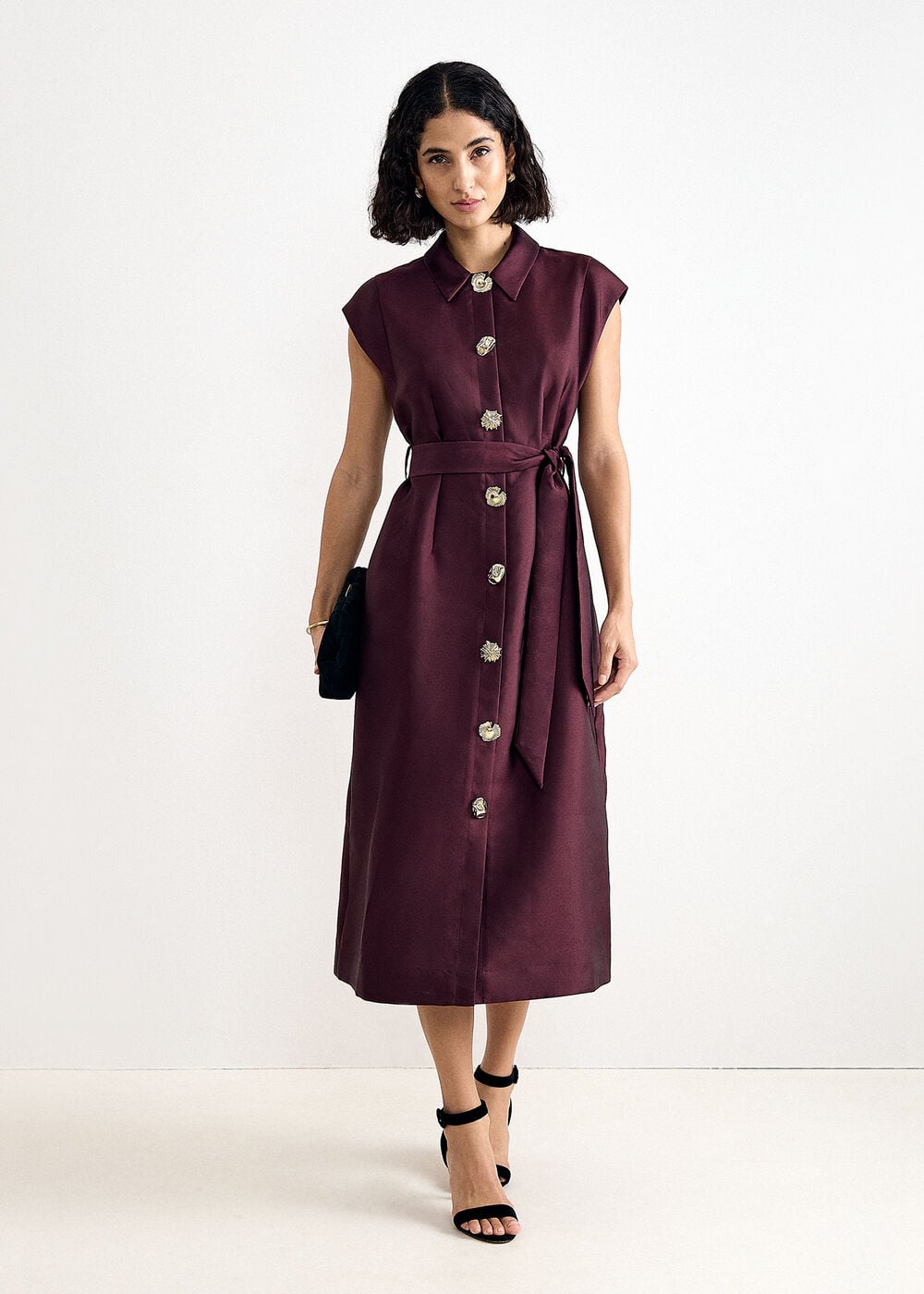 The Genevieve Tailored Button-Down Shirt - Image 1 The Genevieve Tailored Button-Down Shirt