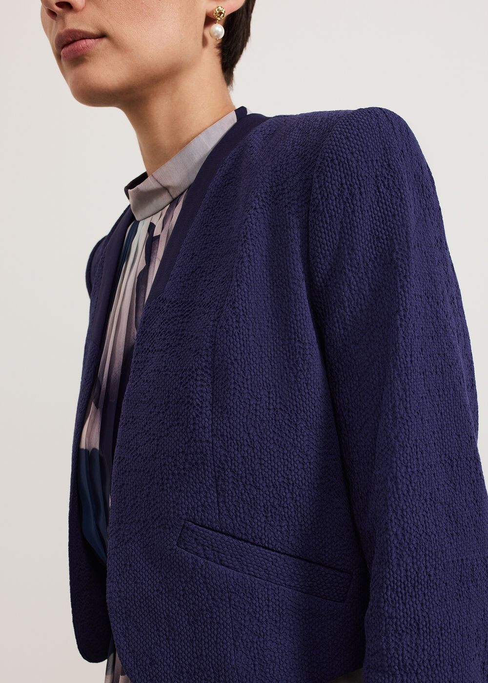 The Isolde Contemporary Structured Jacket - Image 4 The Isolde Contemporary Structured Jacket