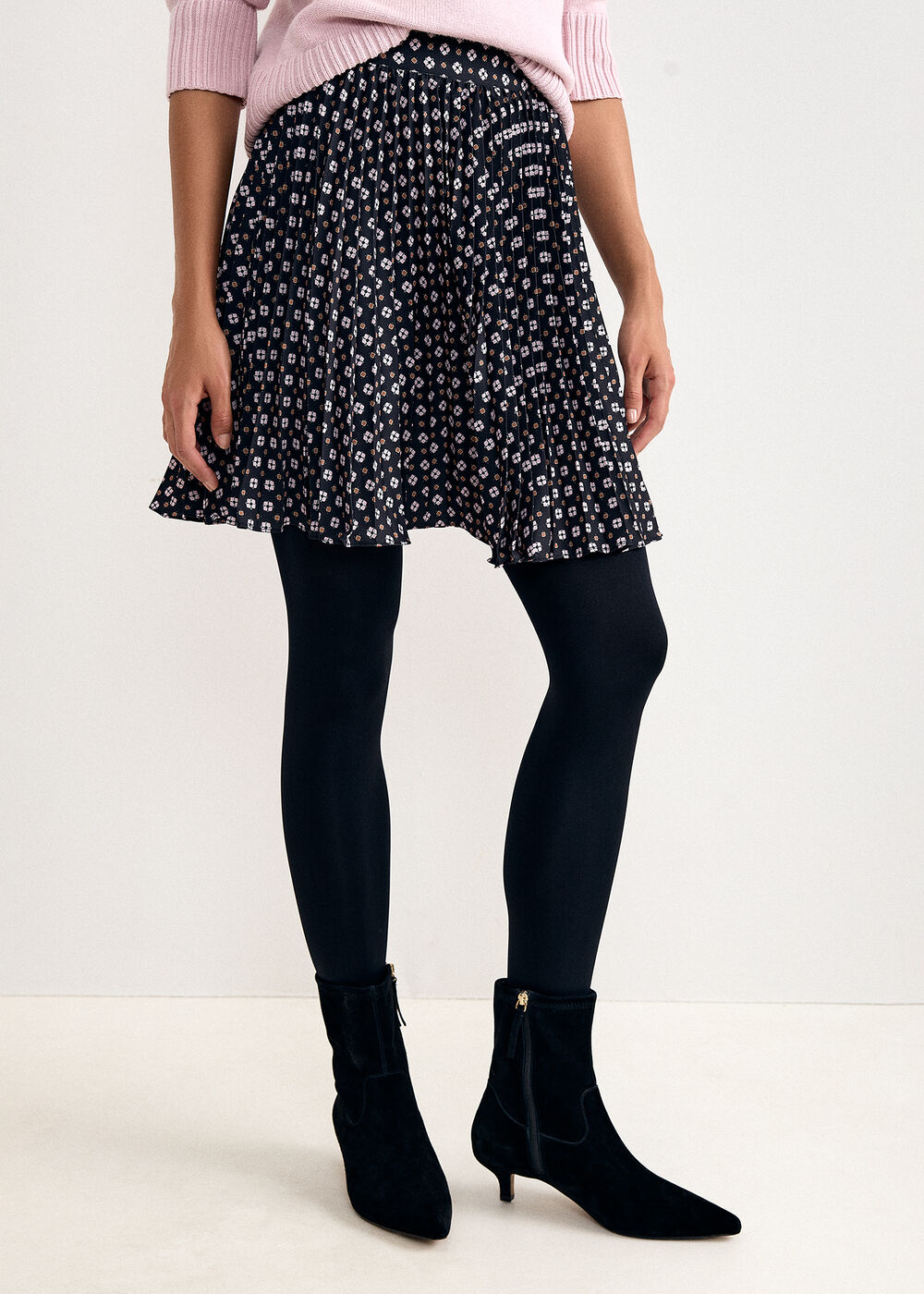 The Isolde Pleated Midi Skirt - Image 3 The Isolde Pleated Midi Skirt