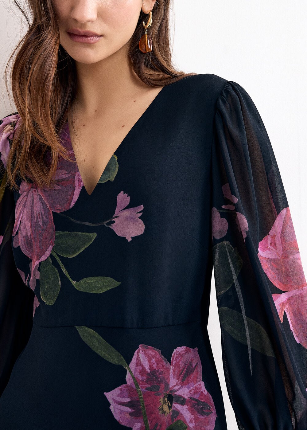 The Rosalind Pleated Midi Skirt - Image 4 The Rosalind Pleated Midi Skirt