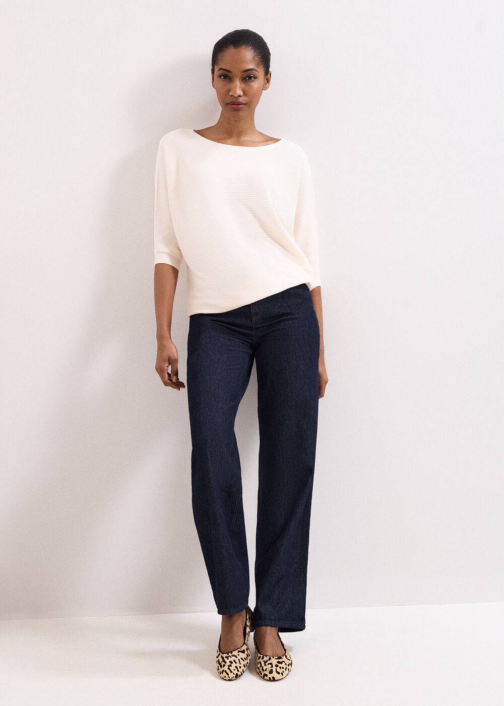 The Valeria High-Rise Wide-Leg Jeans - Image 3 The Valeria High-Rise Wide-Leg Jeans